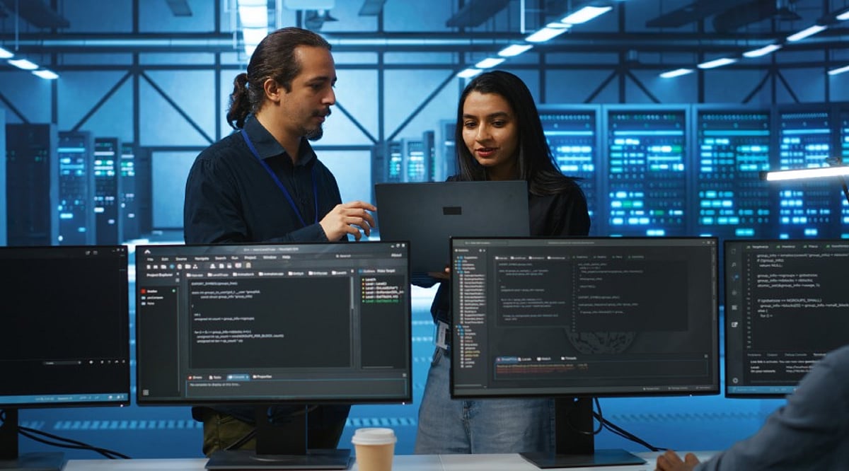Why Cloud Administration Skills Are Essential for Today’s IT Professionals